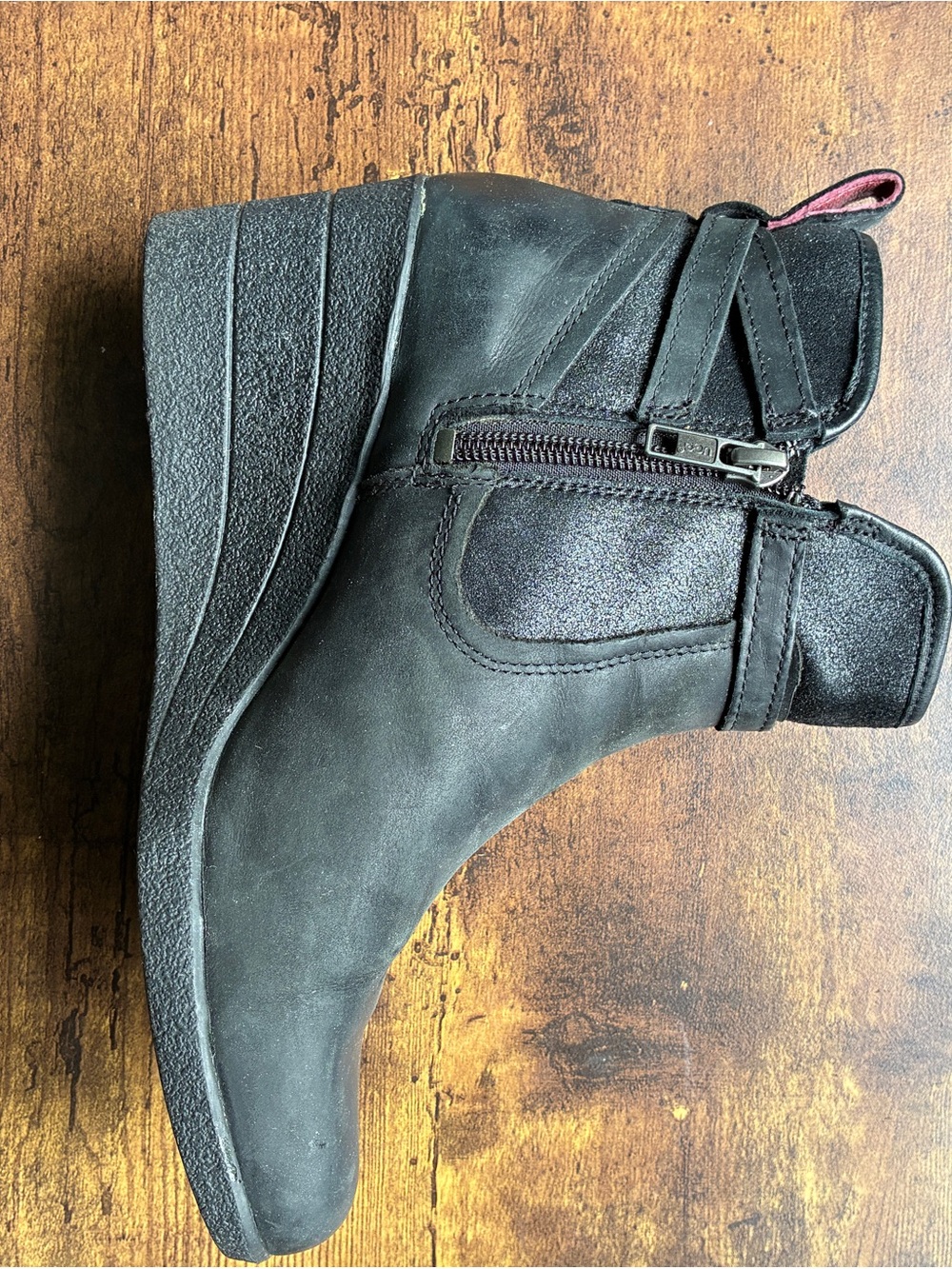 UGG High Top Suede Zip Booties Charcoal Gray Womens Size 7
